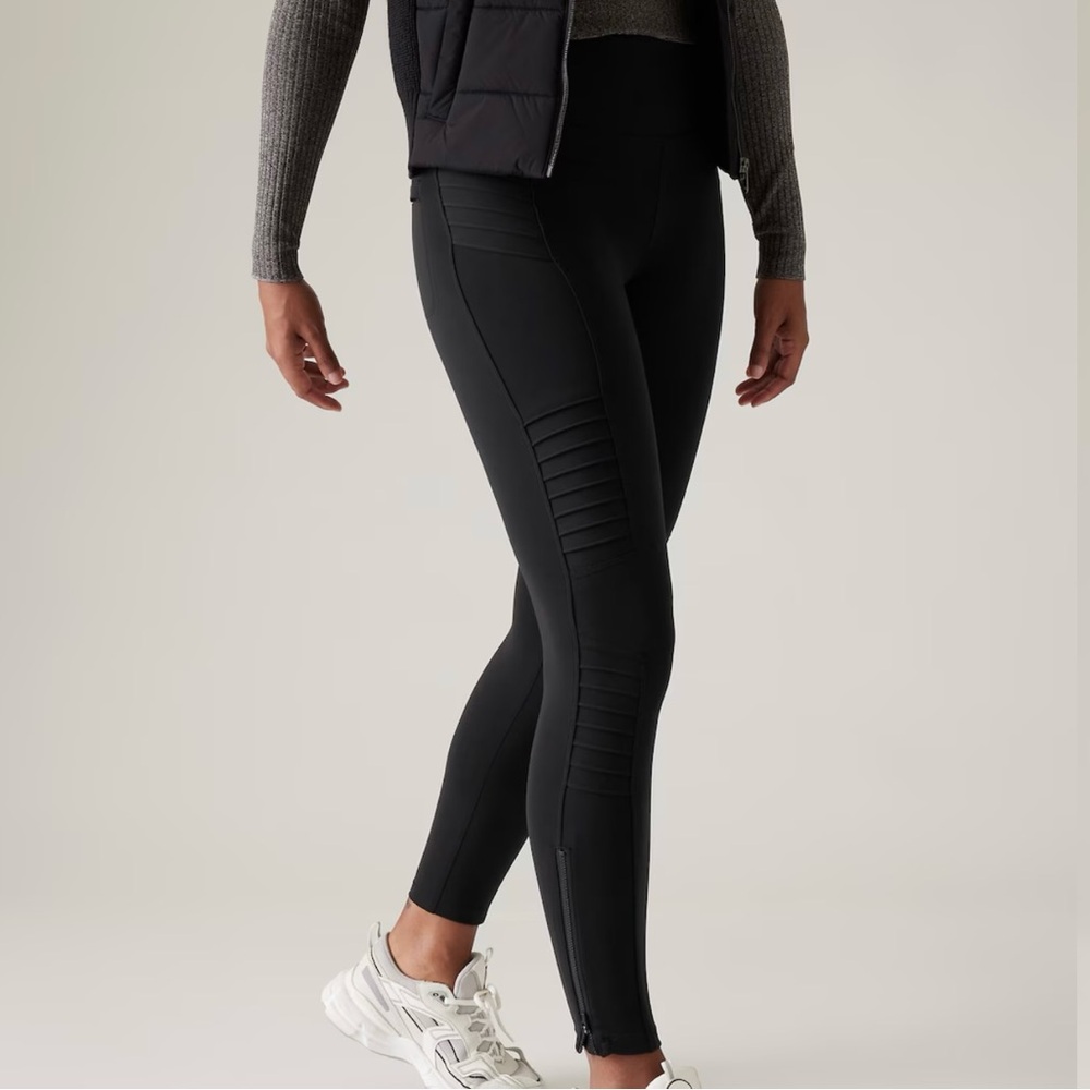 Athleta Women’s Delancey Motto Tight Black Zip Ankles Size S
